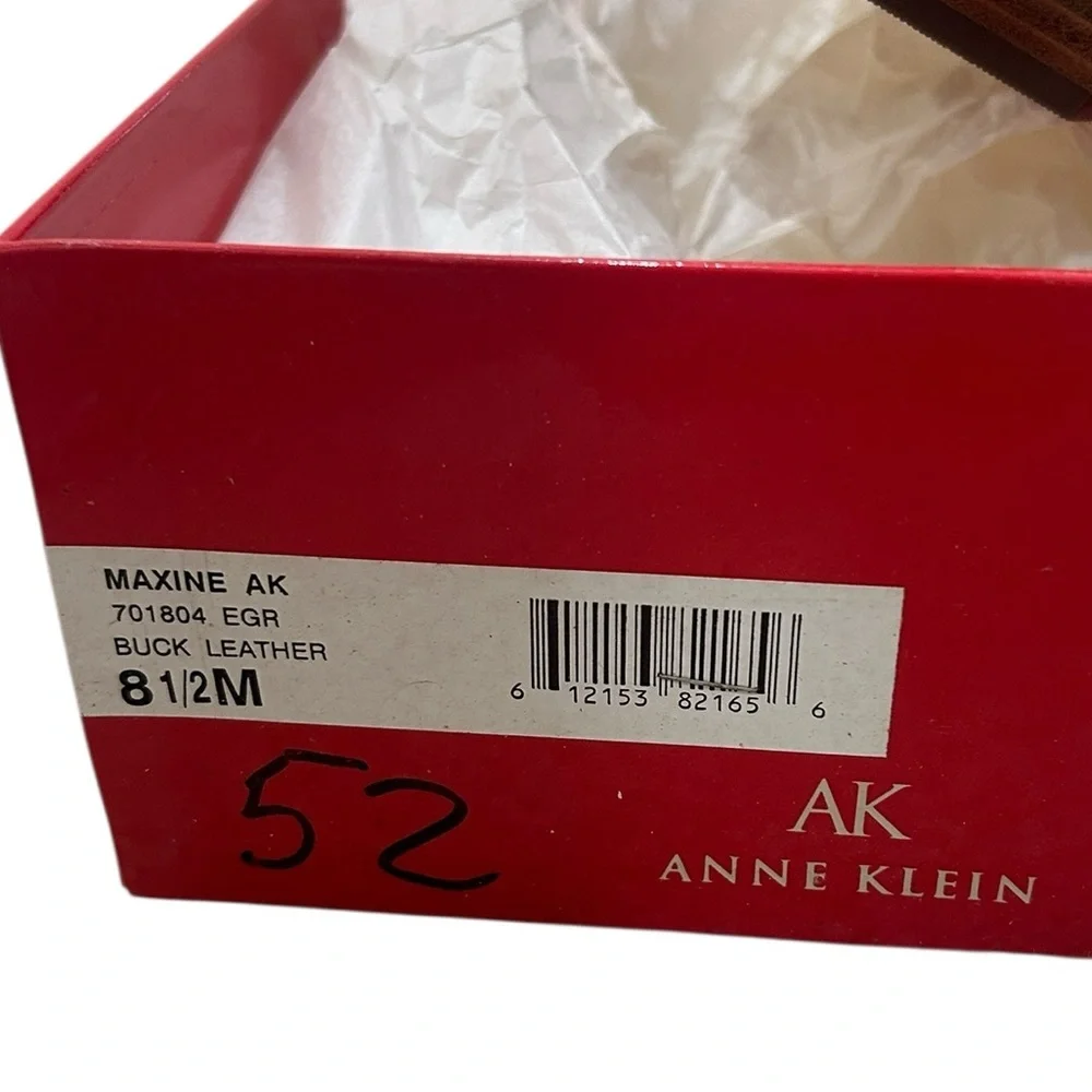Anne Klein Classic buck leather supersoft slip in tan round toe Loafers sz 8.5